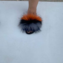 Load image into Gallery viewer, MULTI-COLOR WOMEN'S RACCOON FUR SLIDES - RFNYC
